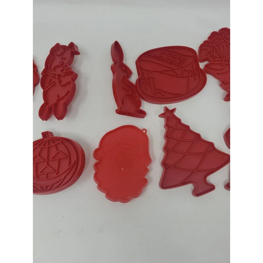10 Vintage Made in Hong Kong Red & Green Plastic Christmas Easter Cookie Cutters